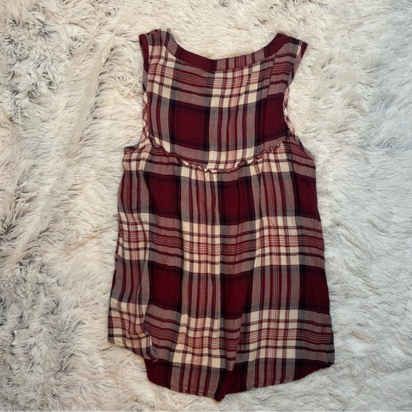 Knox Rose Plaid Tank Top - Picture 2 of 2